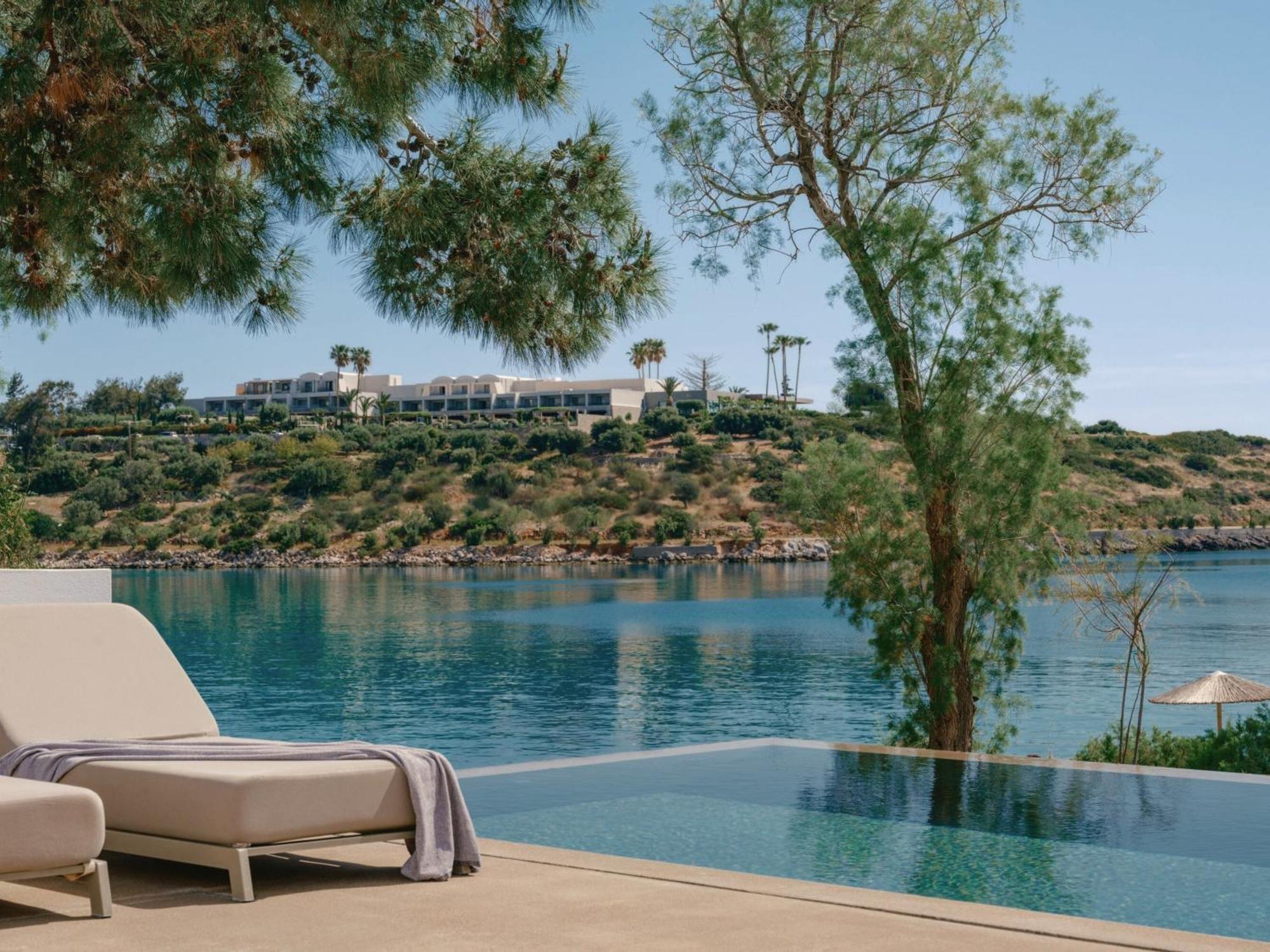 Minos Beach Art Hotel, A Member Of Design Hotels Agios Nikolaos Exterior foto